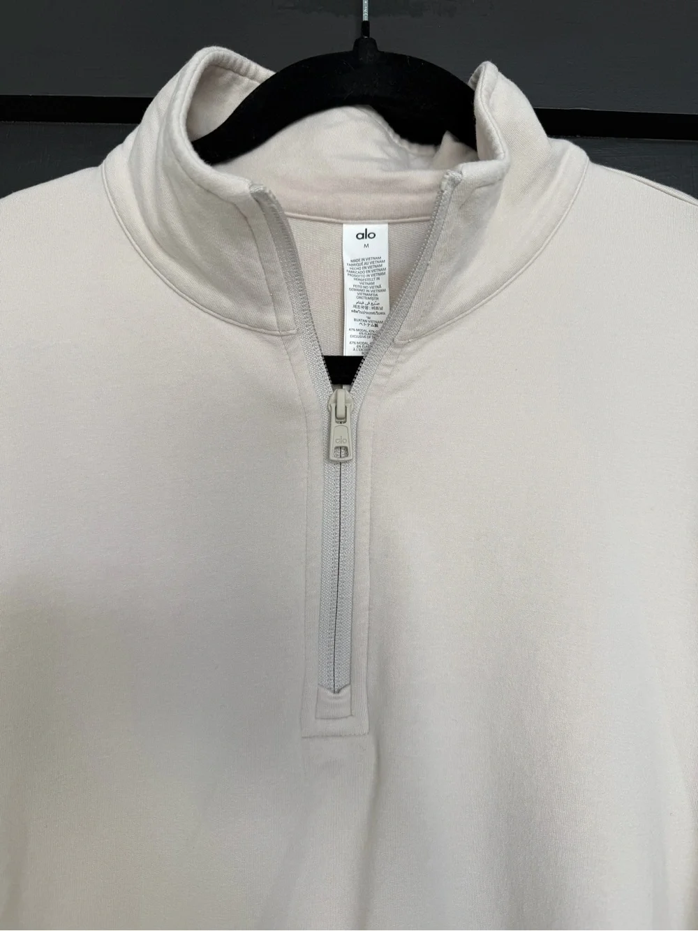 Alo Double Take Long Sleeve 1/4 Zip in Bone, Size Medium